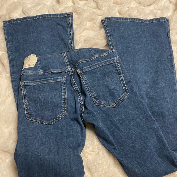 We The Free Penny Pull On 24 short - Picture 3 of 3